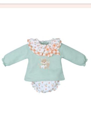 Conjunto de niña en color verde con un zorro.
