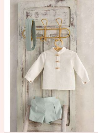 Conjunto infantil en color verde.Basmarti.