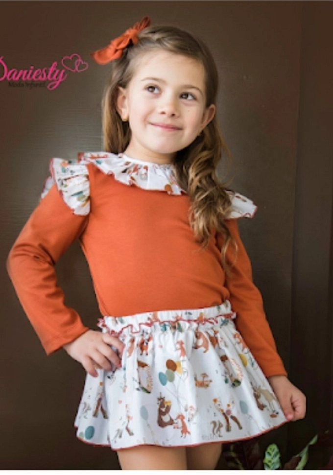 Conjunto de niña en color  camel.Daniesty.