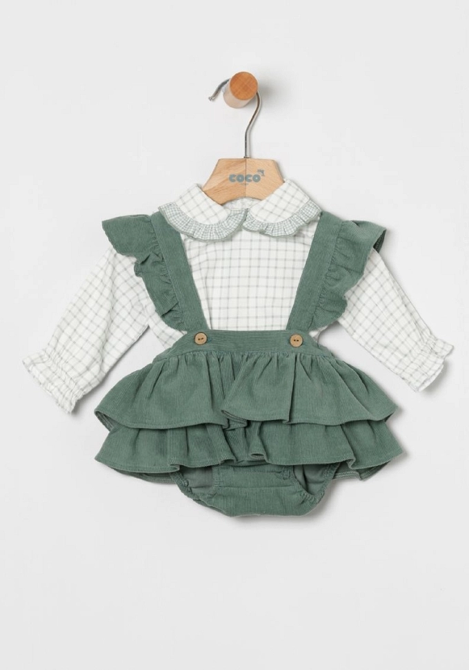 Conjunto de ranita en color verde.Coco-acqua