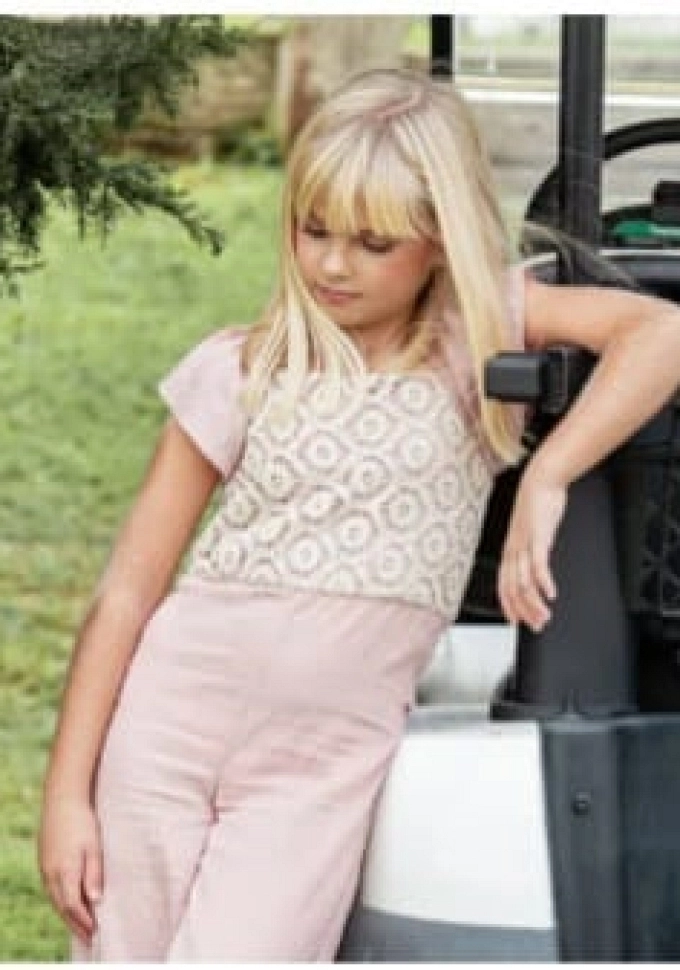 Mono infantil F.amilia Porcelana.Yoedu. Mono infantil F.amilia Porcelana.Yoedu.