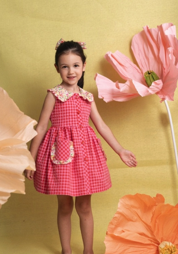 Vestido de cuadritos en color fucsia.Basmarti. Vestido de cuadritos en color fucsia.Basmarti.