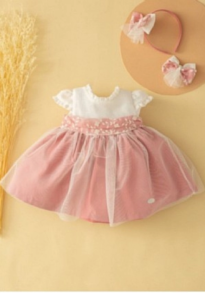 Vestido infantil en color rosa.Basmarti.