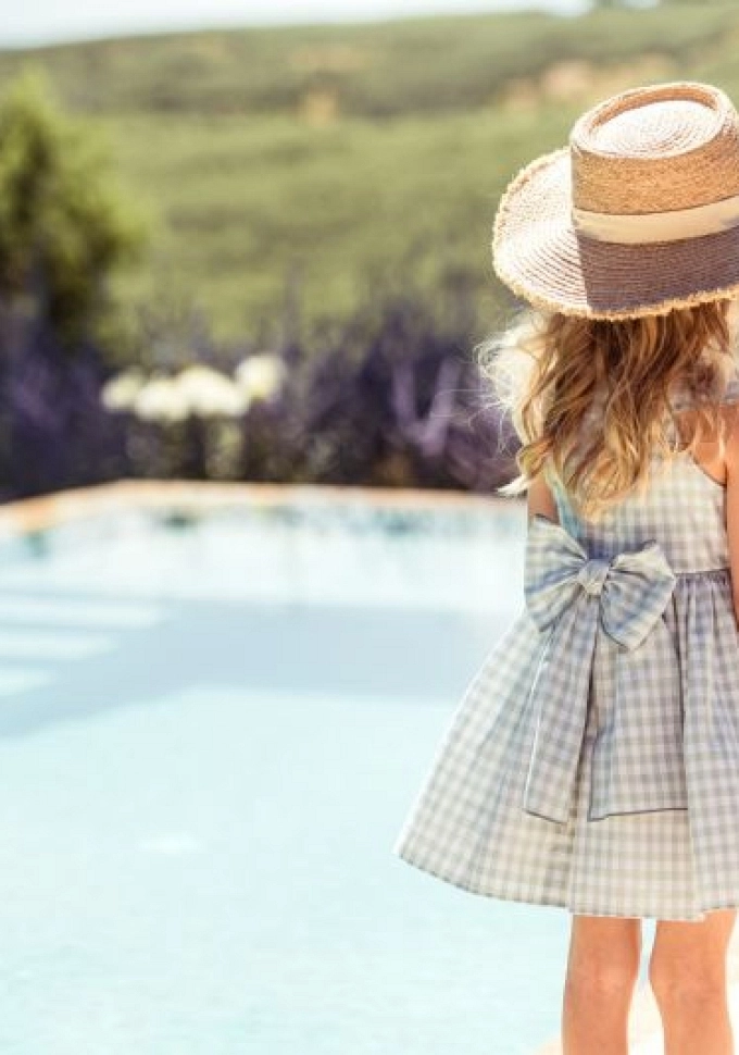 Vestido infantil Familia Lancelot.Yoedu.